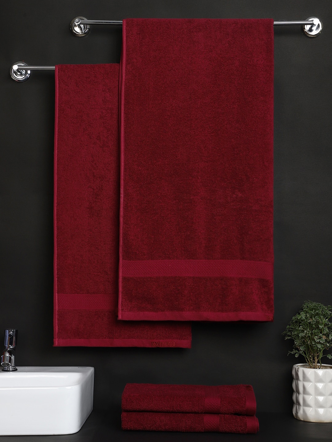 

Raymond Home Set Of 4 Solid 380GSM Pure Cotton Towel Set, Red