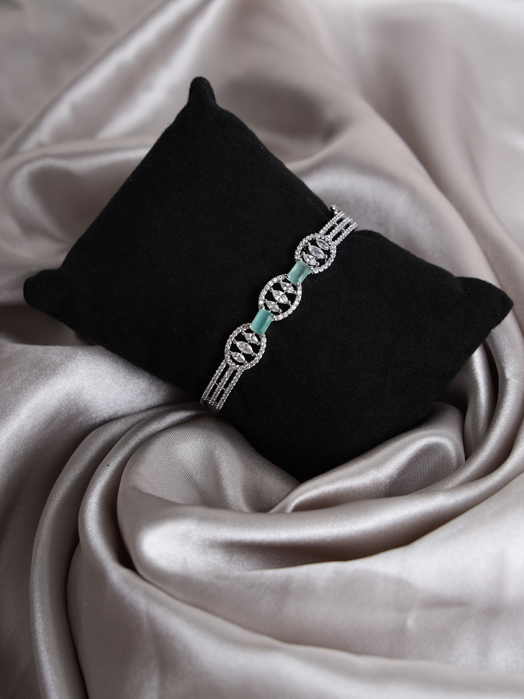 

Jazz and Sizzle Women Green Silver Plated Bangle Style Bracelet