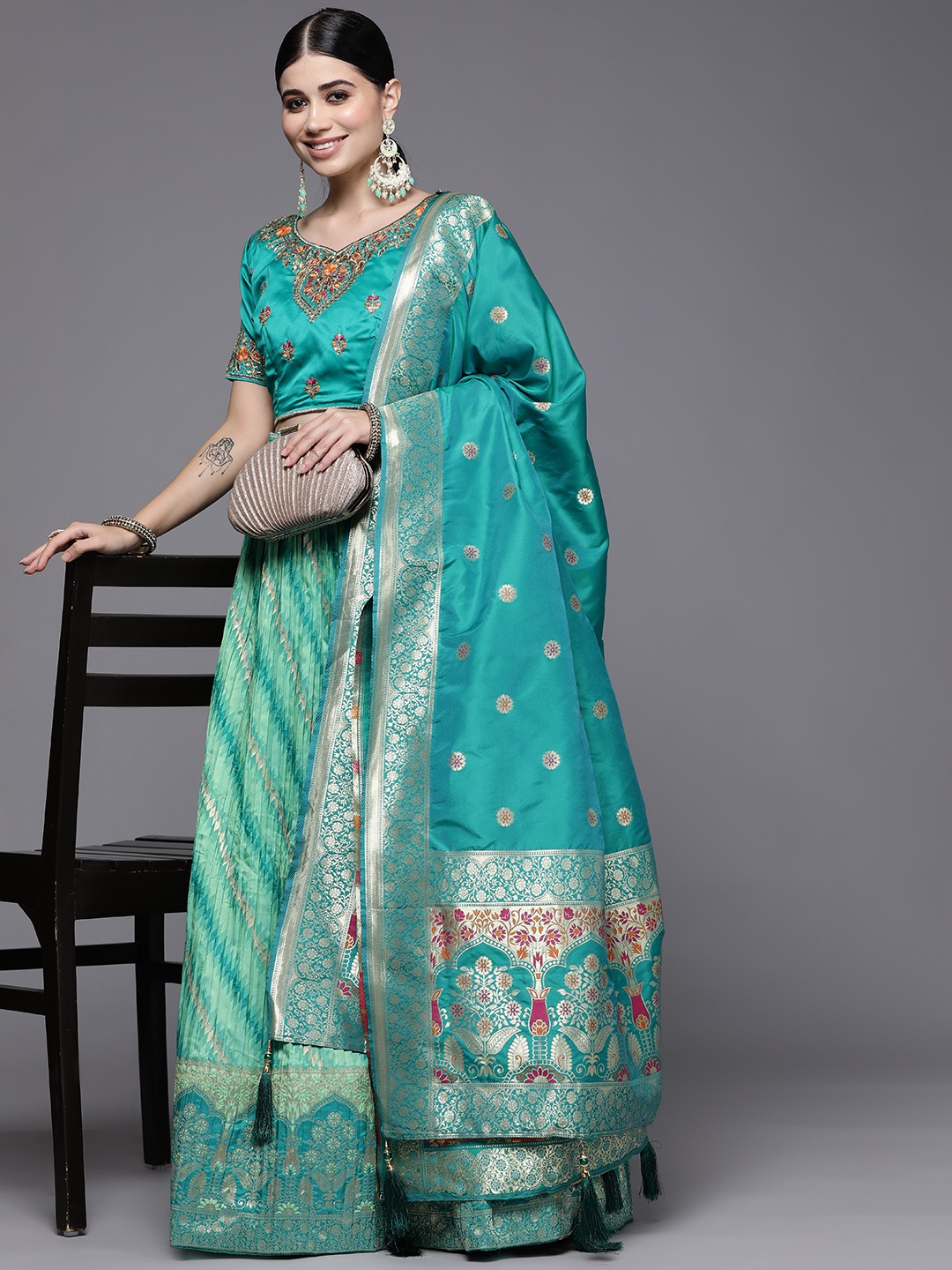 

Mitera Green & Blue Semi-Stitched Lehenga & Unstitched Blouse With Dupatta