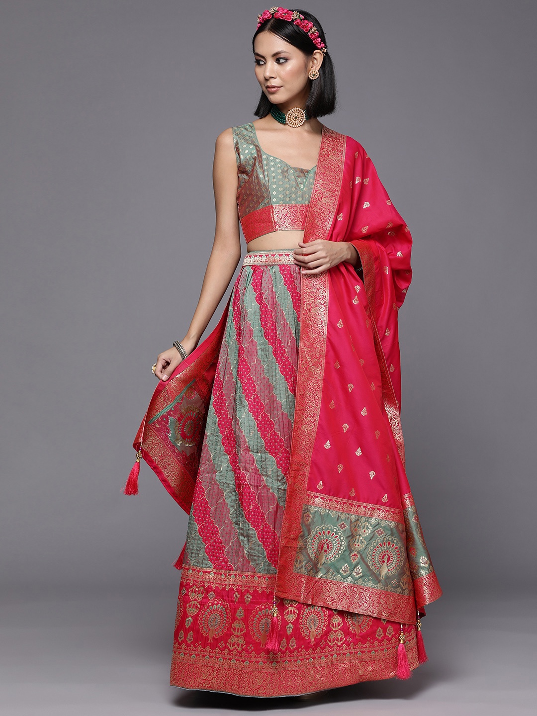 

Mitera Pink & Green Kalamkari Semi-Stitched Lehenga & Unstitched Blouse With Dupatta