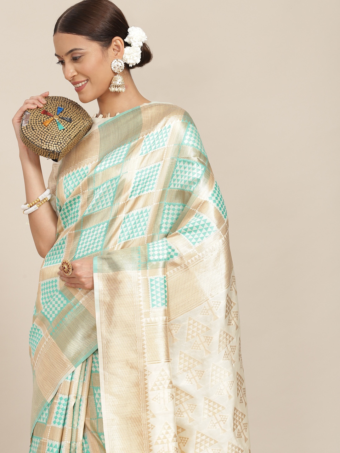 

Mitera Cream-Coloured & Sea Green Zari Silk Blend Kasavu Saree