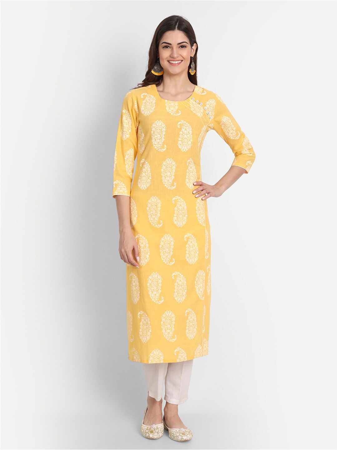 

SUTI Women Yellow Paisley Printed Kurta