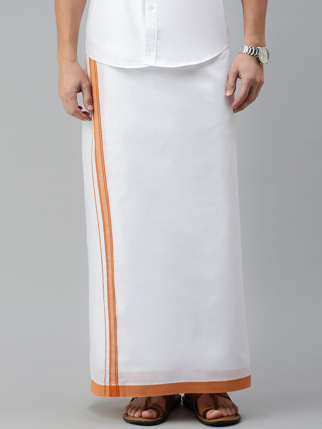 

WHITE HEART Men White Solid Cotton Dhoti