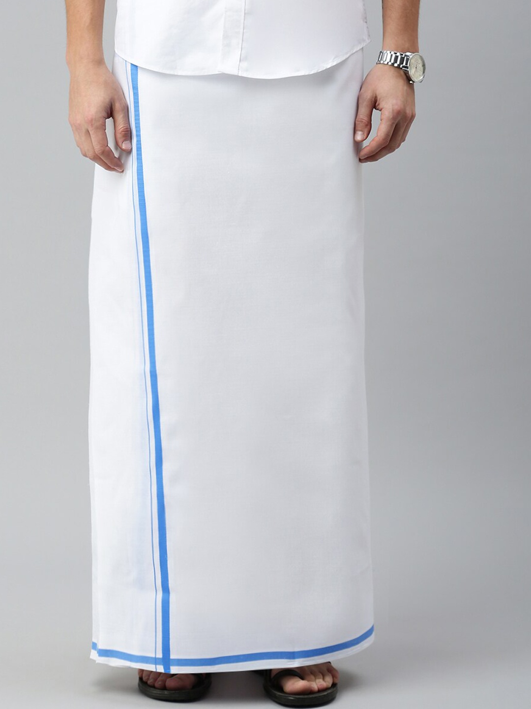 

WHITE HEART Men Pure Cotton Single Layer Dhoti with Coloured Border