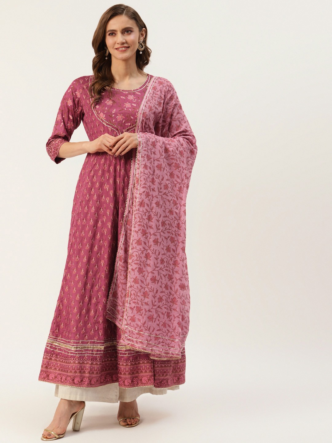 

DIVYANK Women Pink Floral Printed Anarkali Kurta with Dupatta