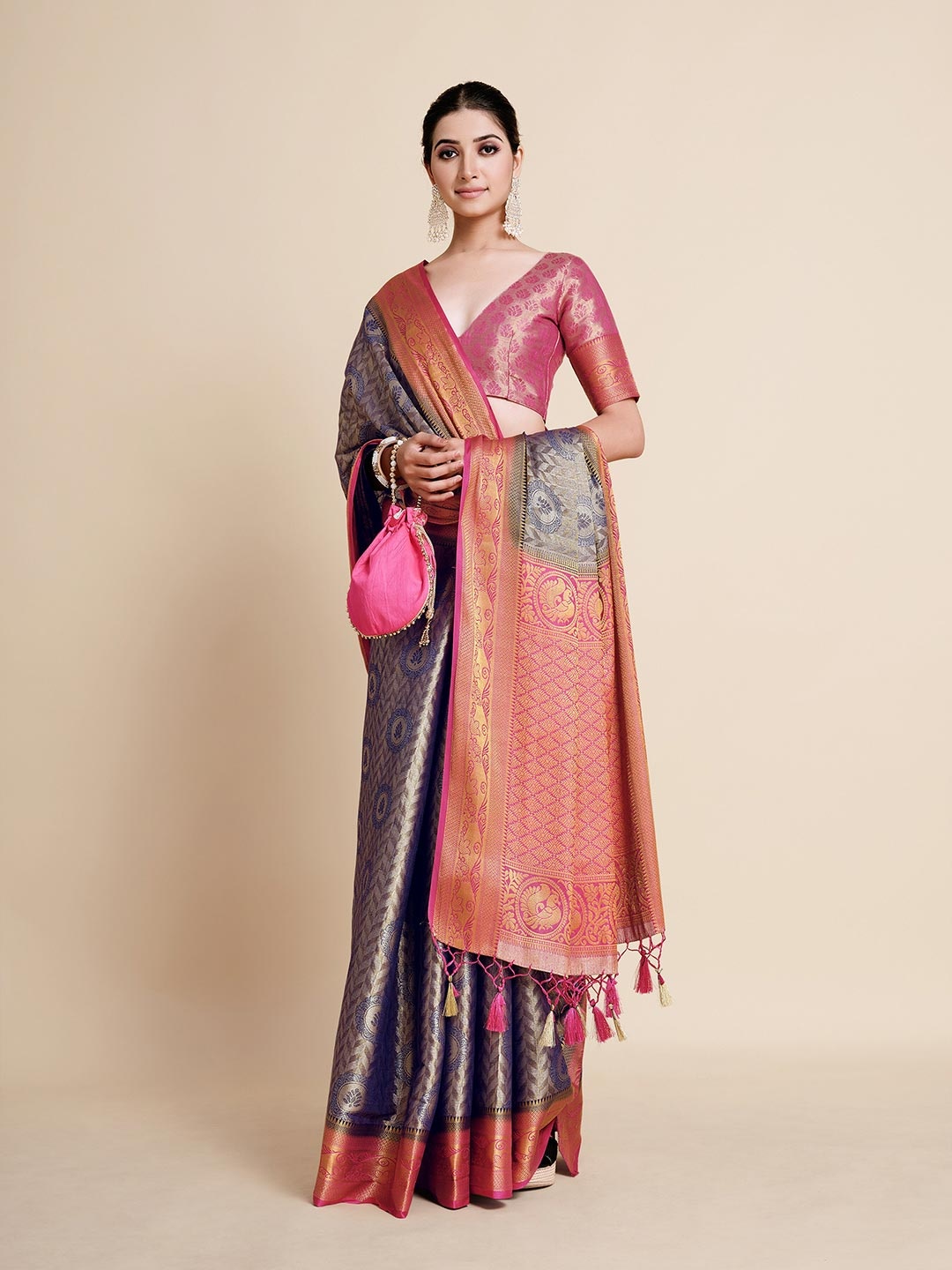 

MIMOSA Women Navy Blue & Pink Floral Zari Art Silk Kanjeevaram Saree