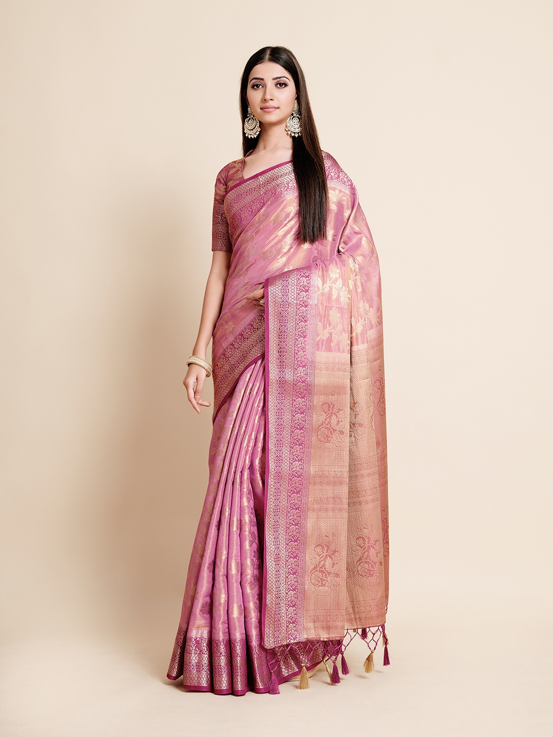 

MIMOSA Pink & Gold-Toned Floral Art Silk Kanjeevaram Saree