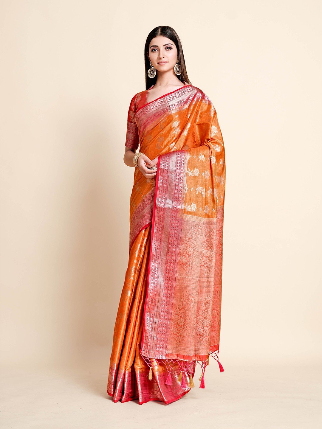 

MIMOSA Women Orange & Silver-Toned Woven Design Zari Art Silk Kanjeevaram Saree