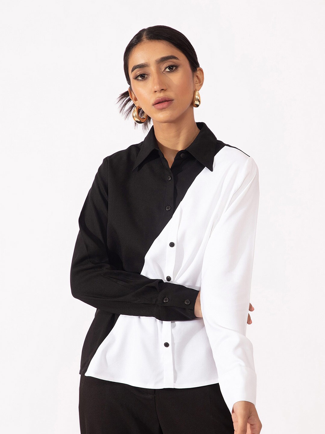 

20Dresses Women Black & White Formal Shirt
