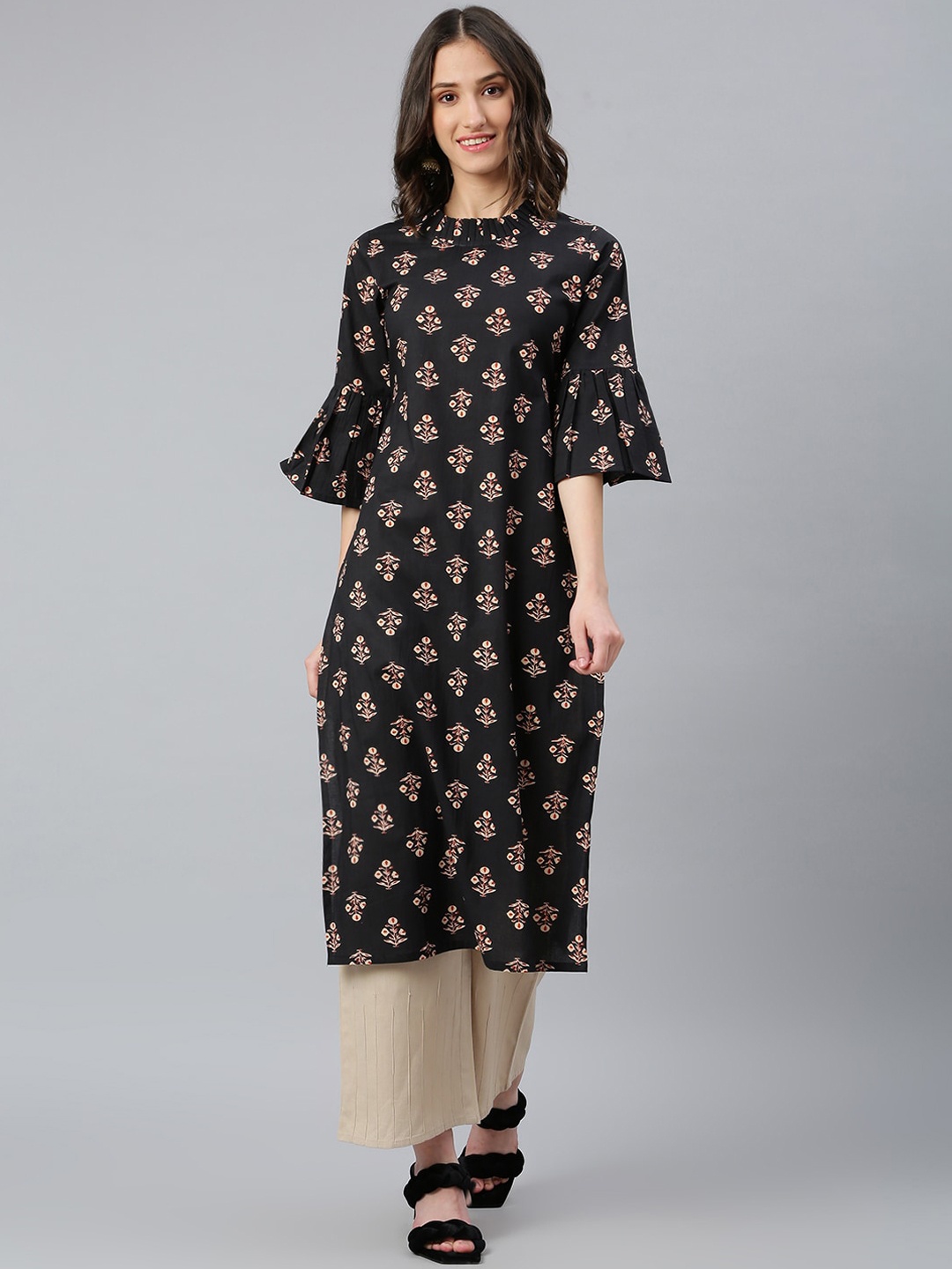 

Idalia Women Black & Peach-Coloured Floral Printed Bell Sleeves Mirror Work Kurta