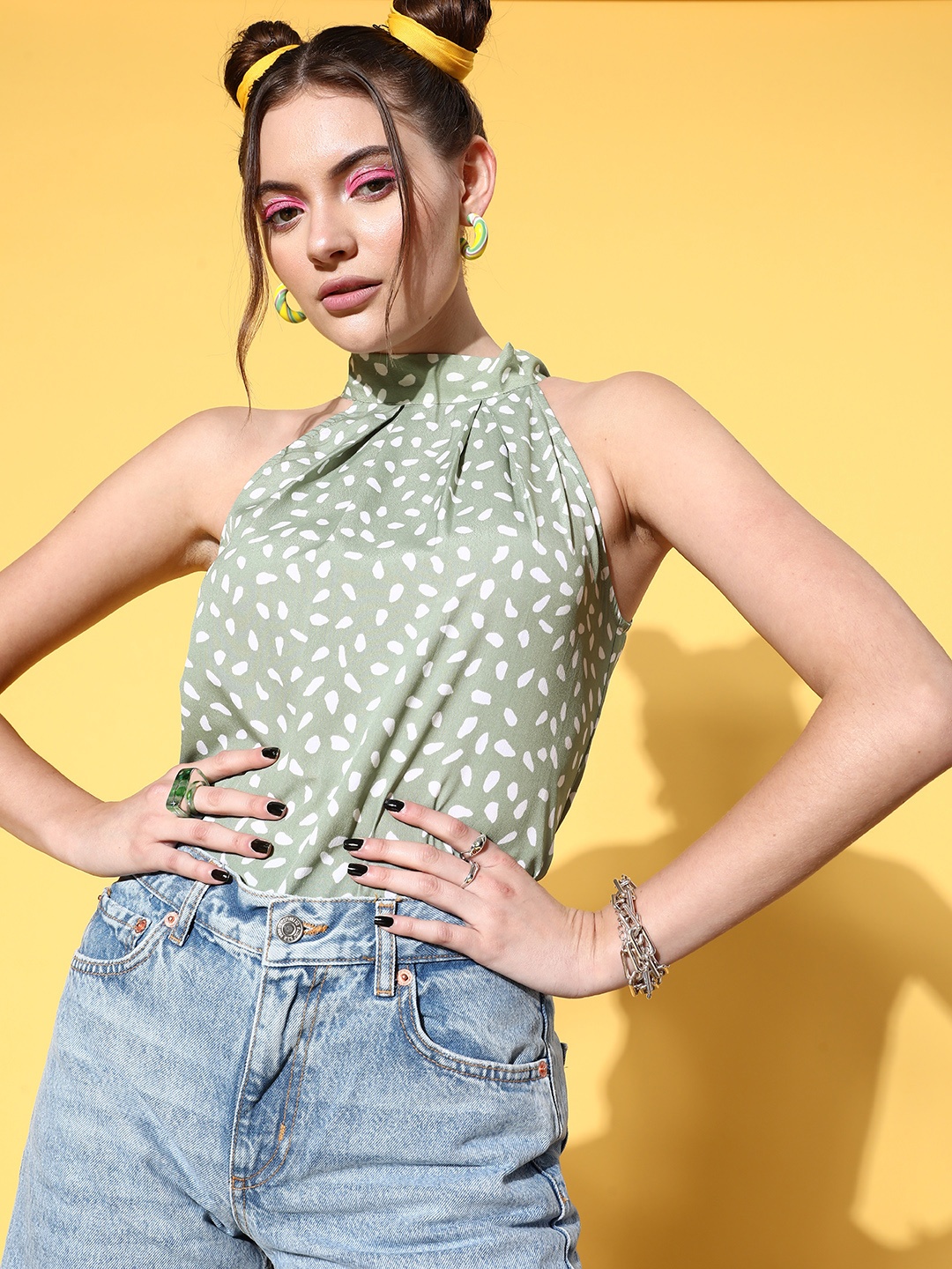 

Berrylush Green Geometric Twist & Knot Top