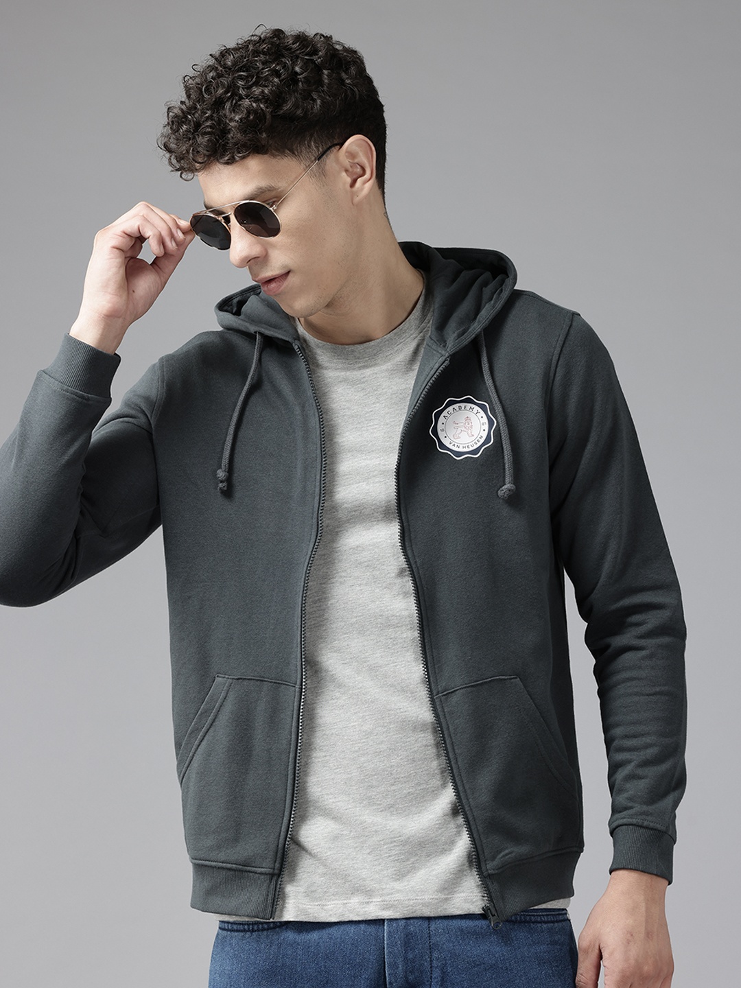

Van Heusen Sport Men Hooded Sweatshirt, Charcoal