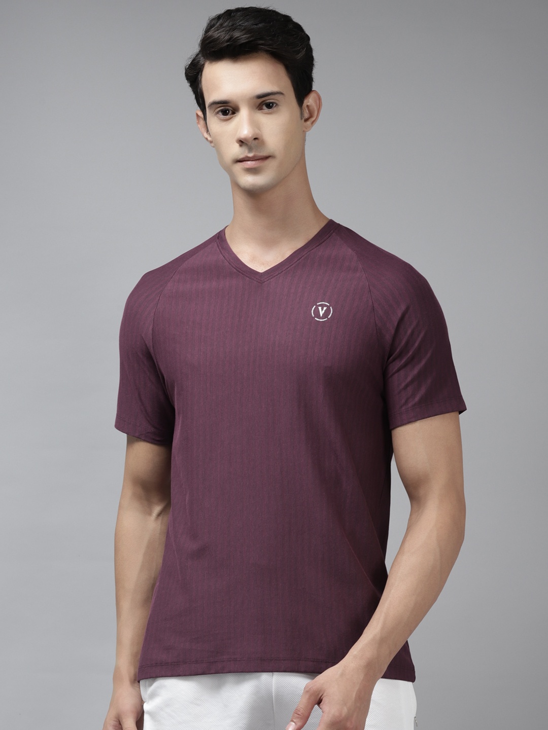 

Van Heusen Flex Men Purple Solid V-Neck Golf T-shirt