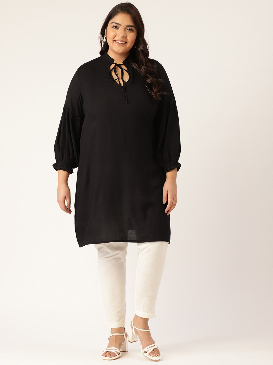 

theRebelinme Plus Size Black Mandarin Collar Tunic