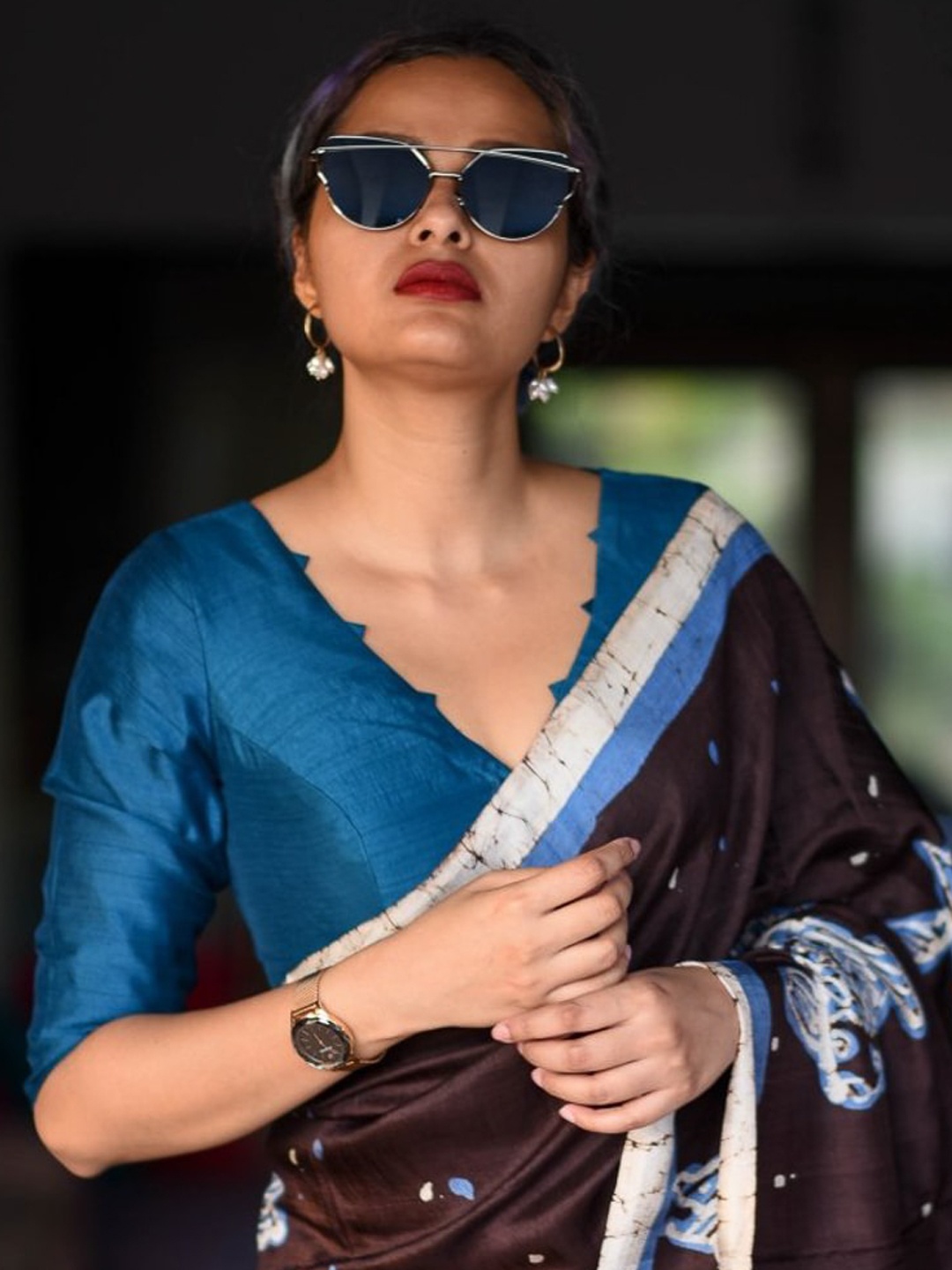 

Suta Women Blue Solid Saree Blouse