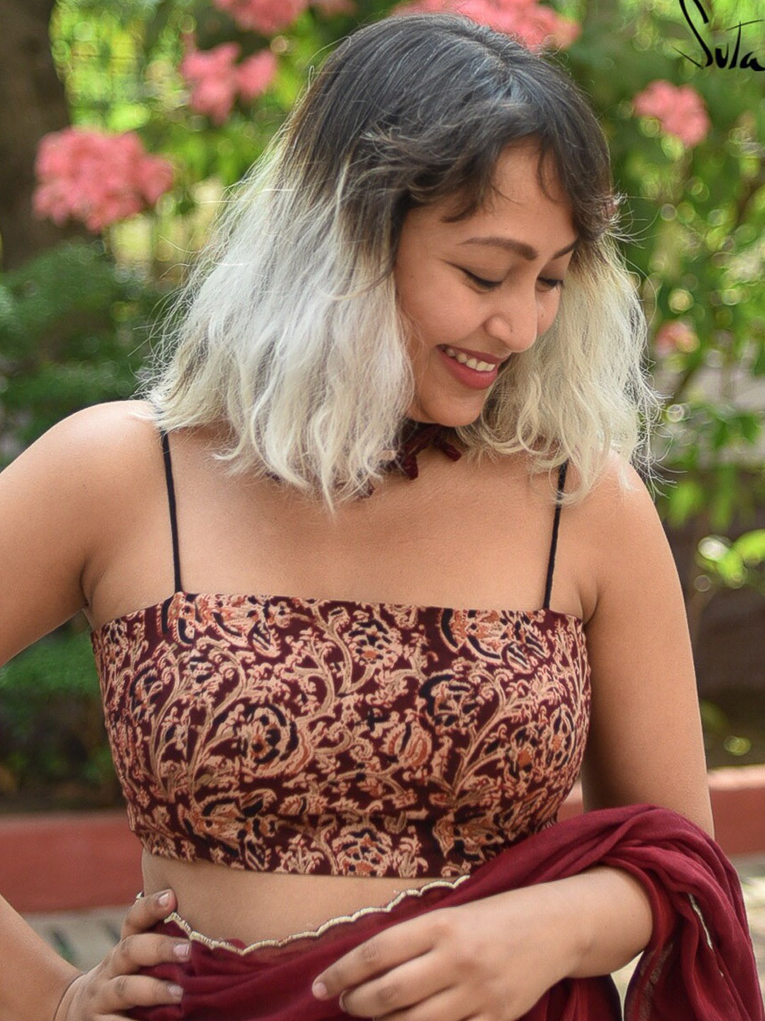 

Suta Maroon Red Kalamkari Printed Cotton Saree Blouse