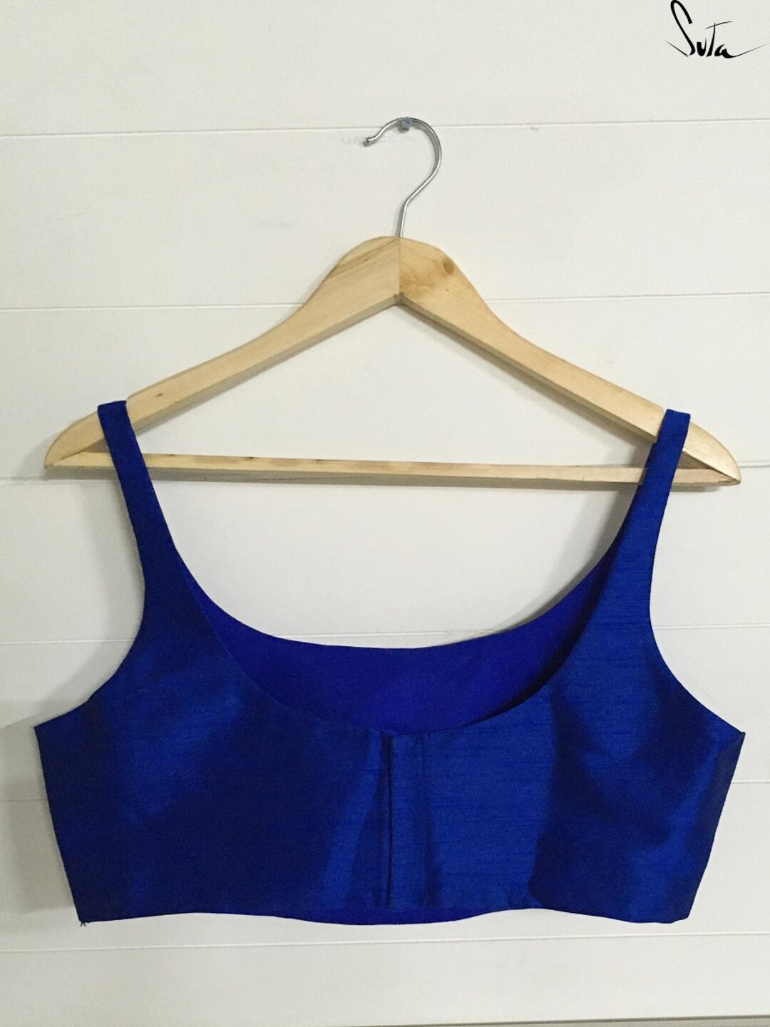 

Suta Women Blue Solid Saree Blouse