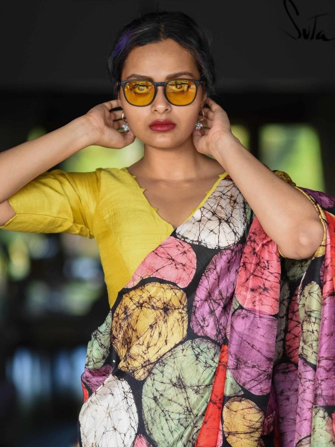 

Suta Women Yellow Solid Saree Blouse