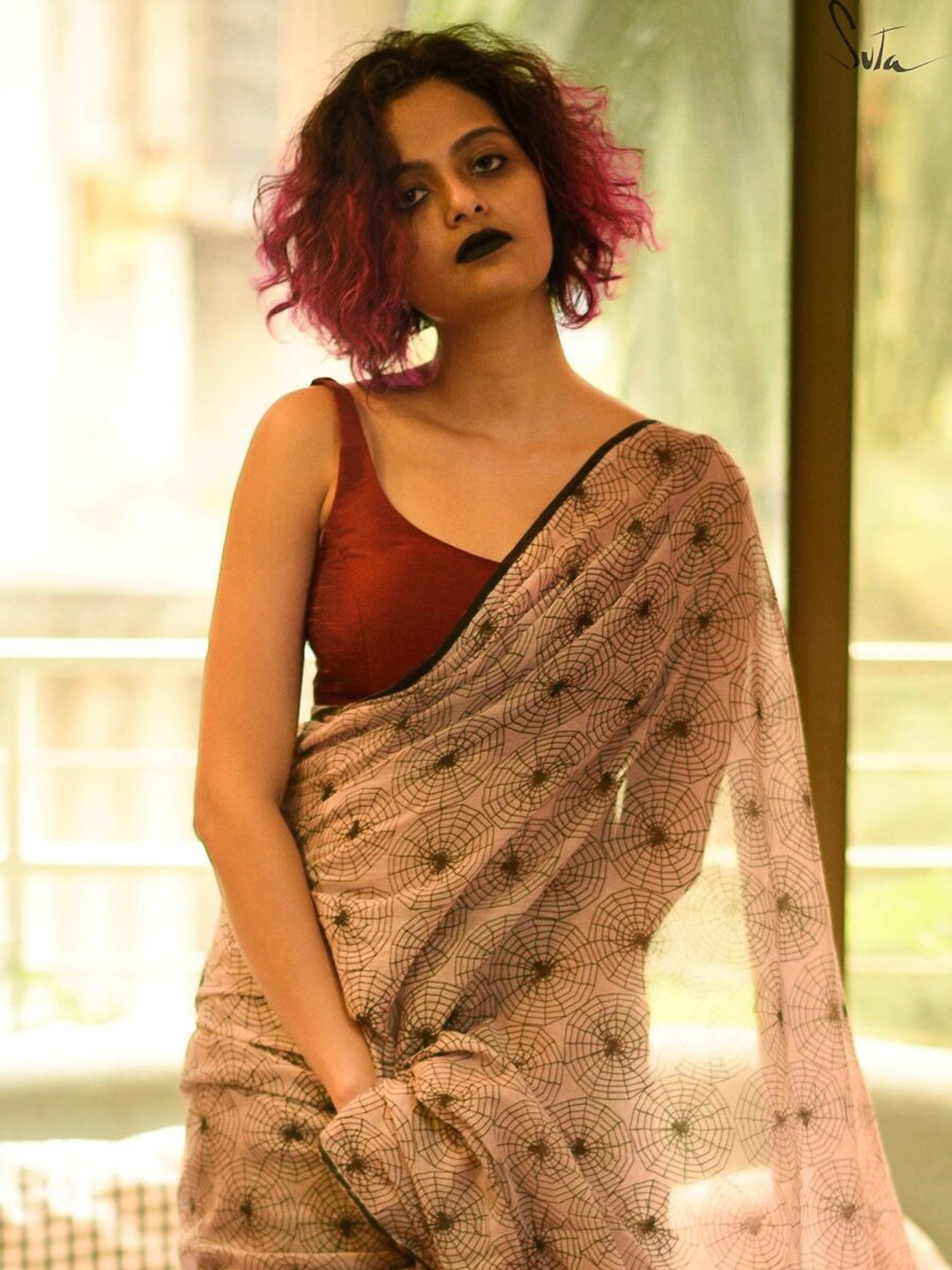 

Suta Maroon Solid Silk Saree Blouse