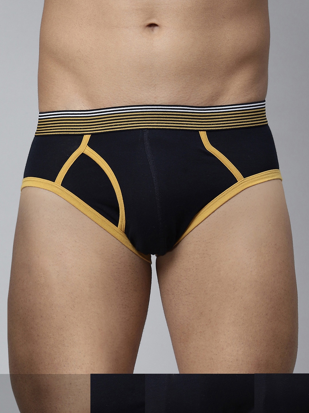 

Marks & Spencer Men Pack of 5 Solid Briefs T146140SMULTI, Black