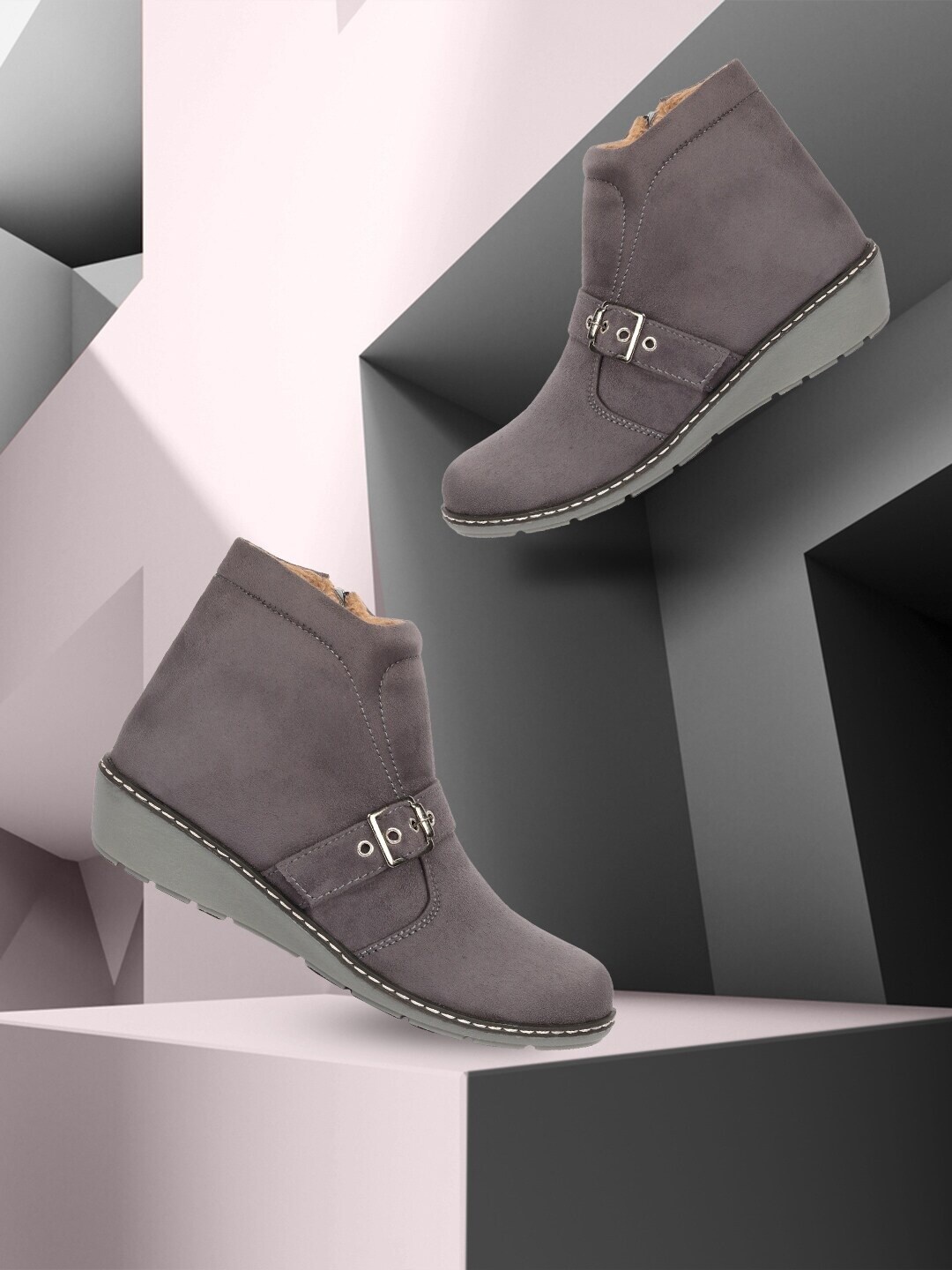 

Alishtezia Women Grey Solid Suede Round-Toe Boots