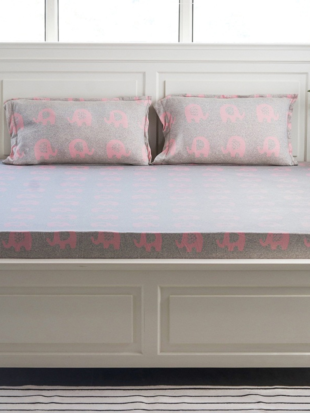 

Pluchi Grey & Pink Cartoon Characters King Bedsheet with 2 Pillow Covers