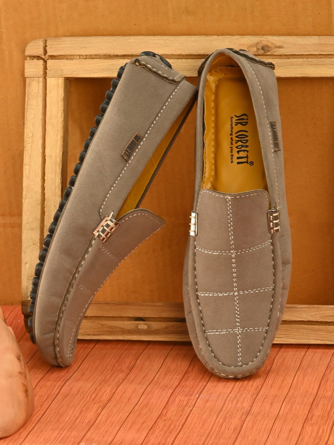 

Sir Corbett Men Grey Woven Design Suede Loafers