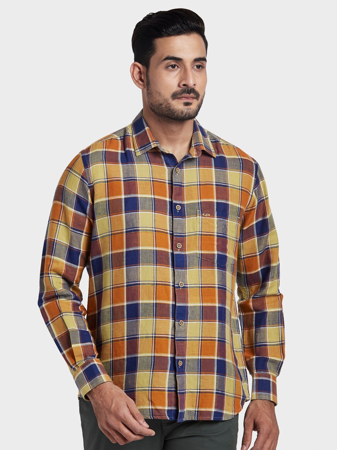 

ColorPlus Men Brown Tailored Fit Buffalo Checks Checked Casual Shirt