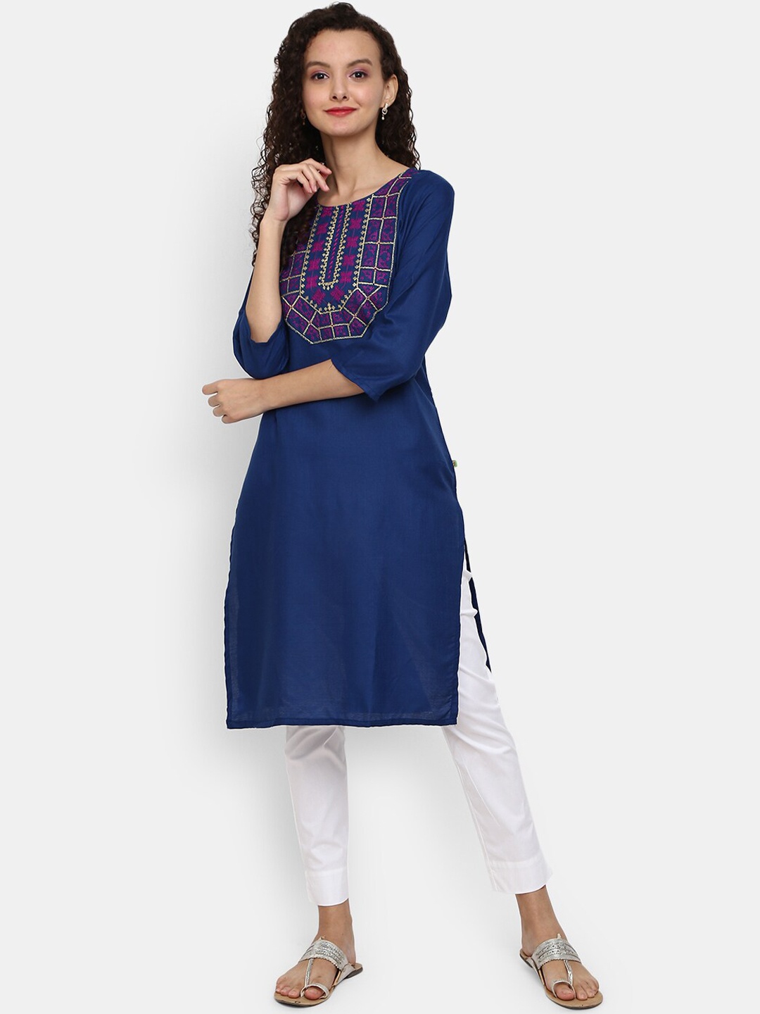 

Desi Mix Women Navy Blue Ethnic Motifs Embroidered Kurta
