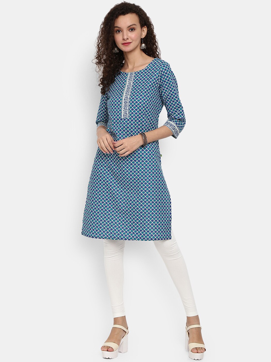 

Desi Mix Women White & Blue Geometric Printed Round Neck Kurta