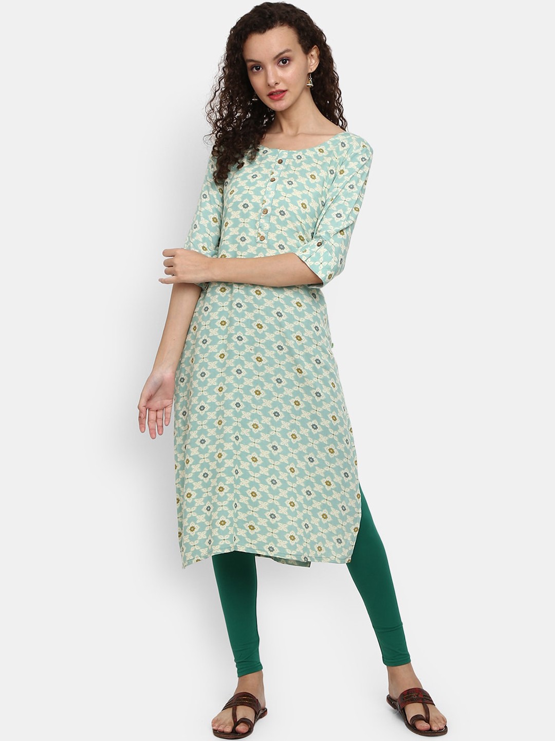 

Desi Mix Women Blue Geometric Printed Thread Work Kurta