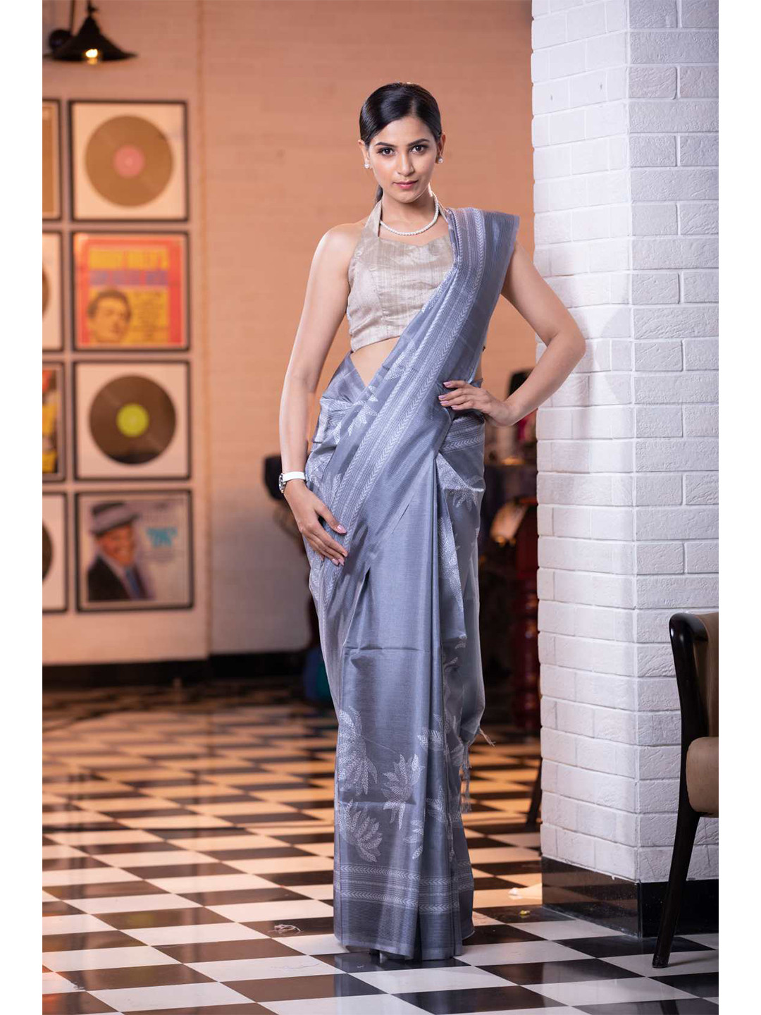 

KARAGIRI Blue & Grey Floral Silk Blend Saree