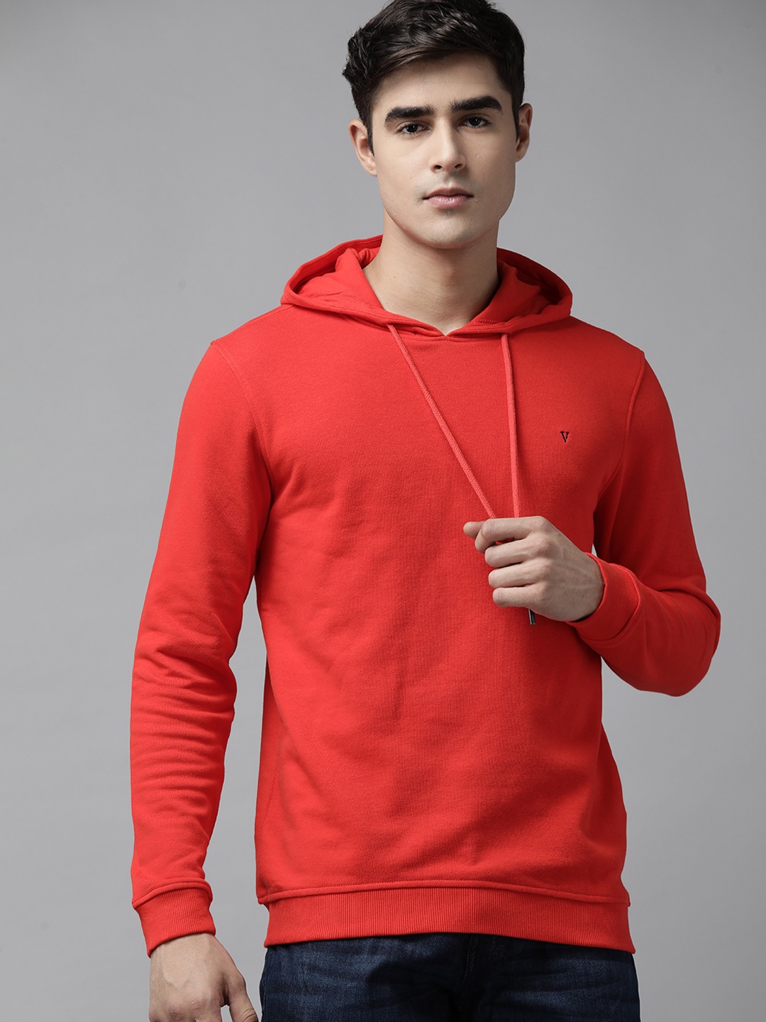 

Van Heusen Men Red Hooded Solid Sweatshirt