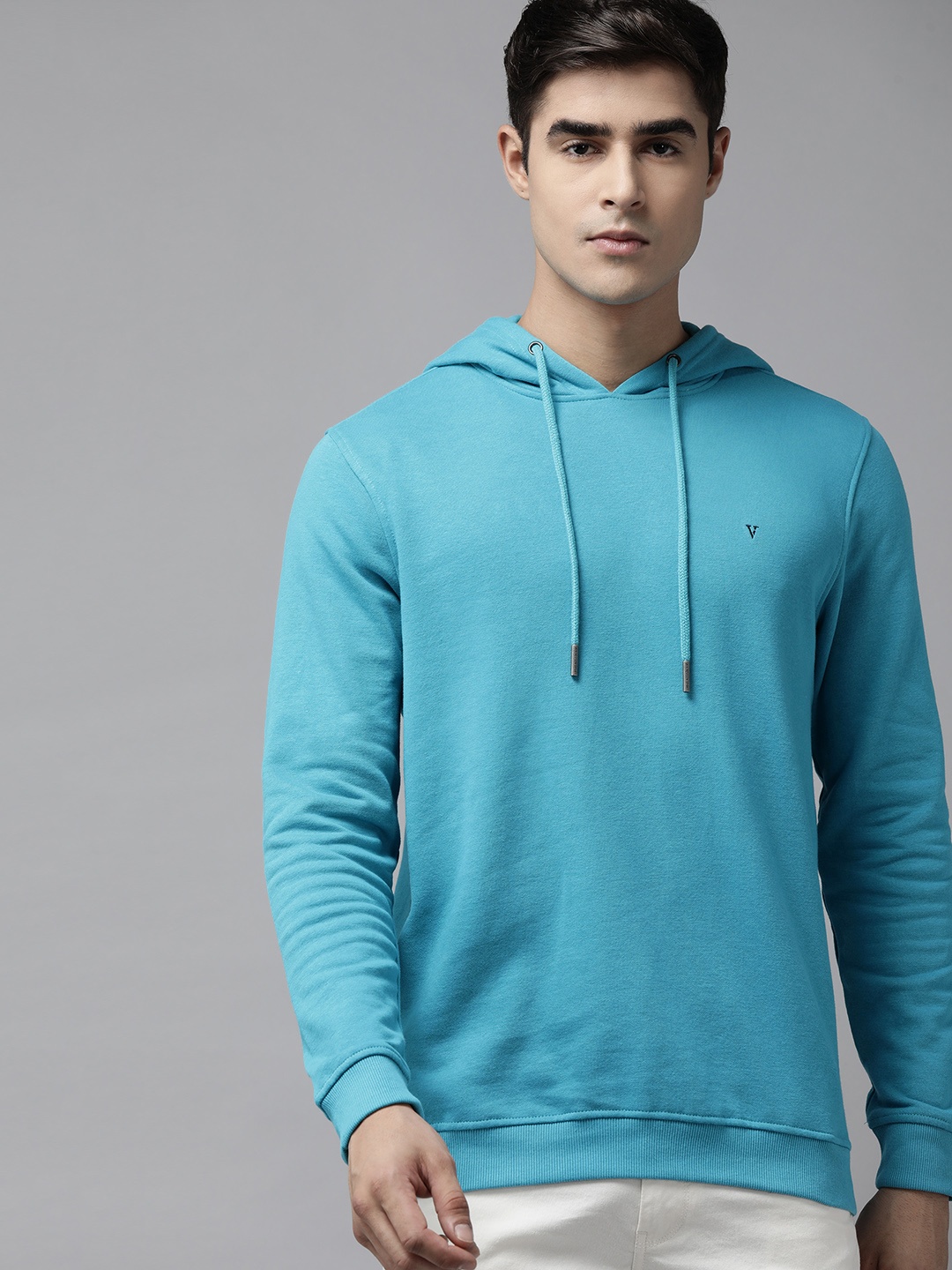 

Van Heusen Men Blue Hooded Sweatshirt