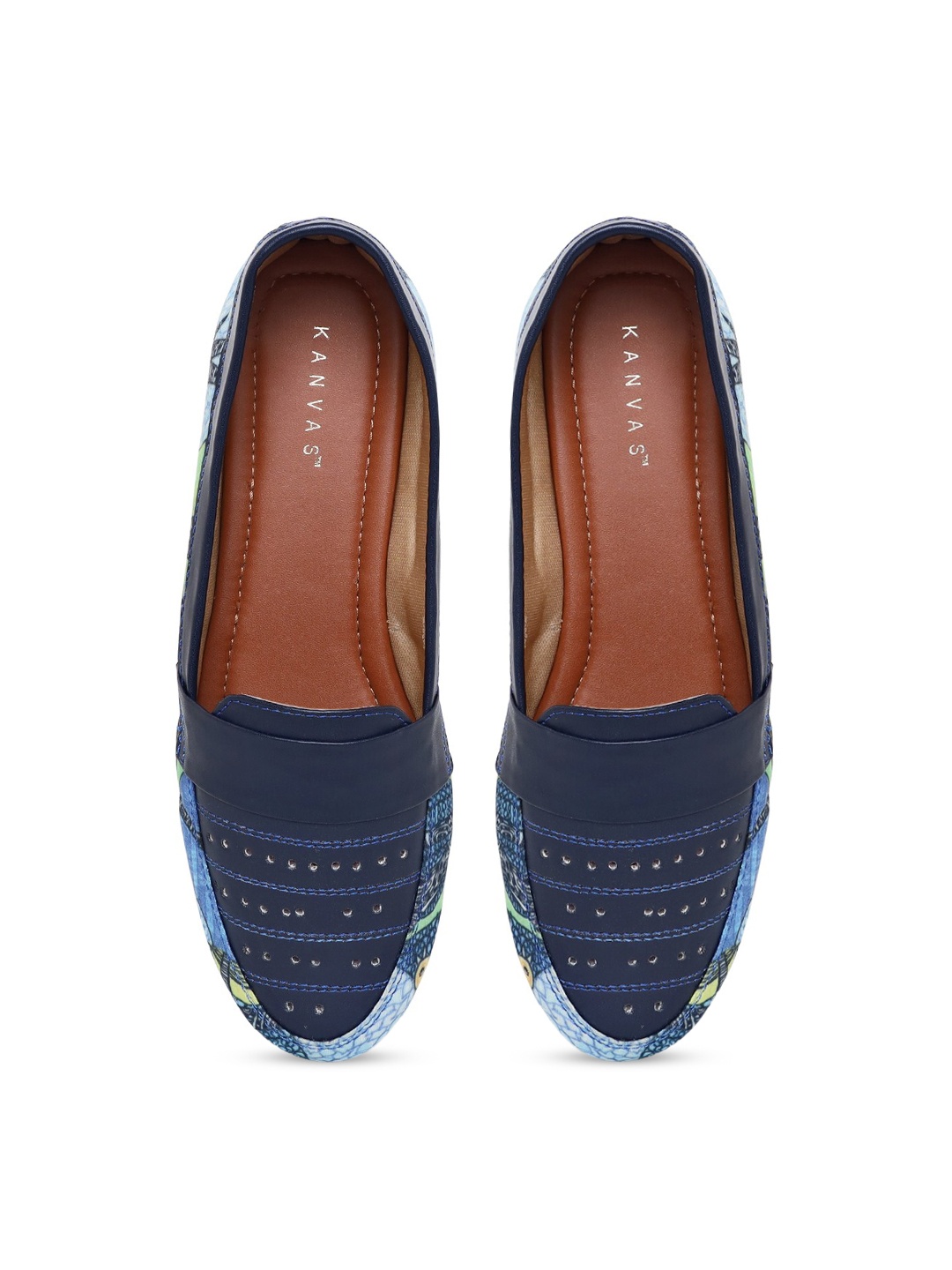 

Kanvas Women Blue Printed Slip-On Sneakers