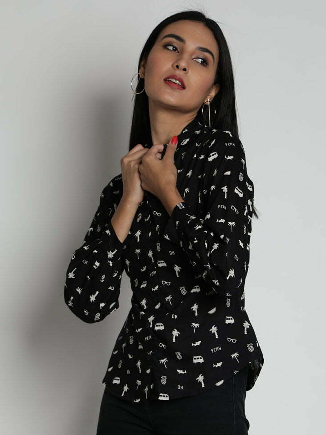

TheBlackLover Women Black Classic Quirky Printed Casual Shirt