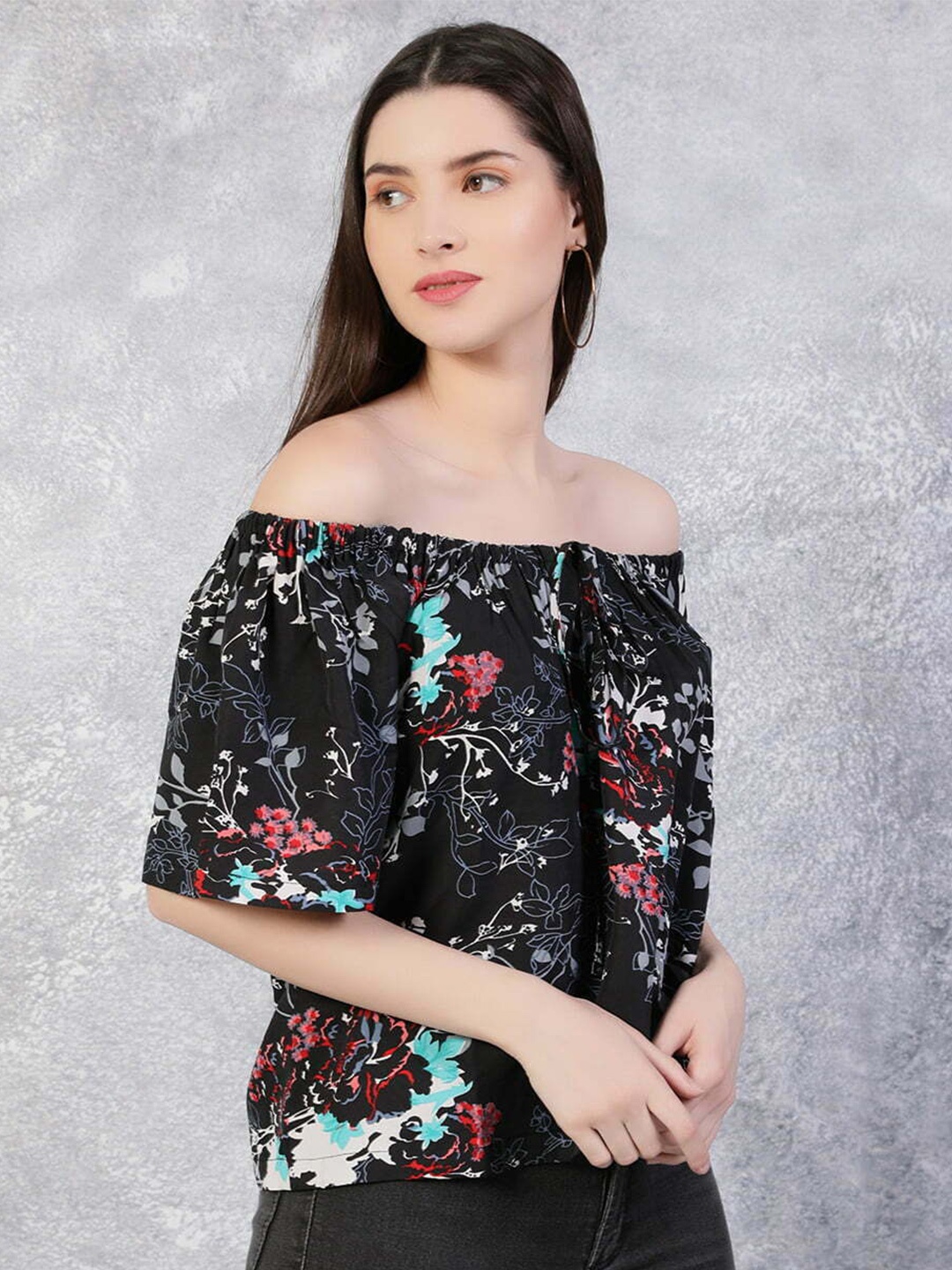 

TheBlackLover Black & Red Floral Print Off-Shoulder Crepe Bardot Top