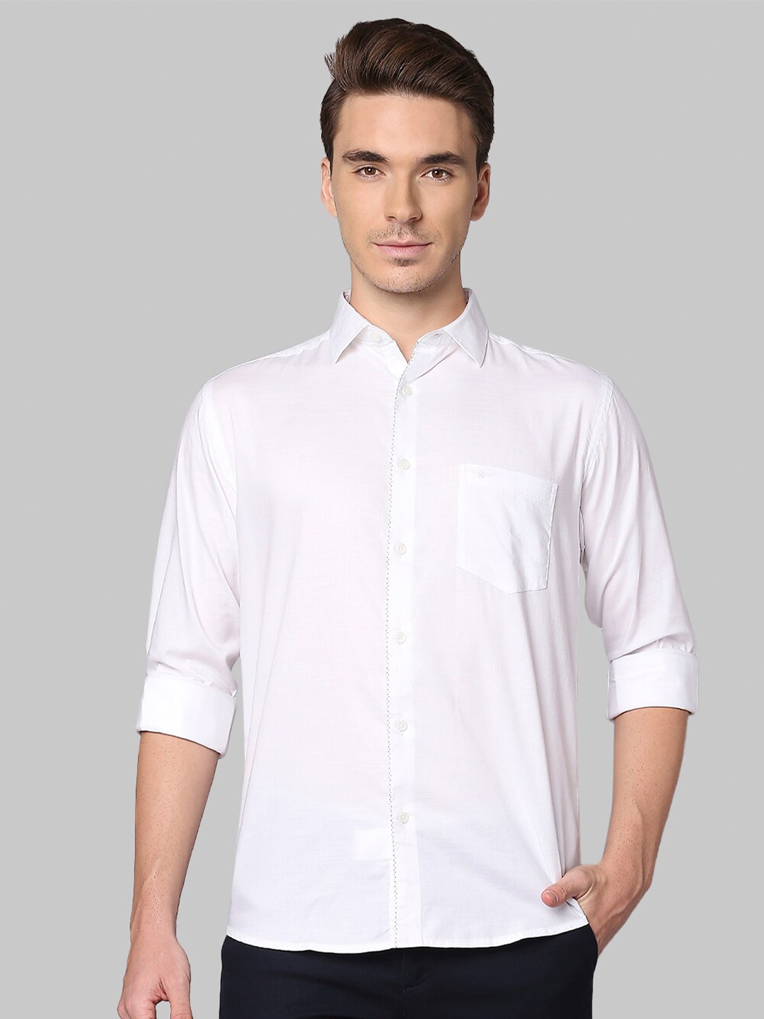 

Park Avenue Men White Slim Fit Casual Cotton Shirt