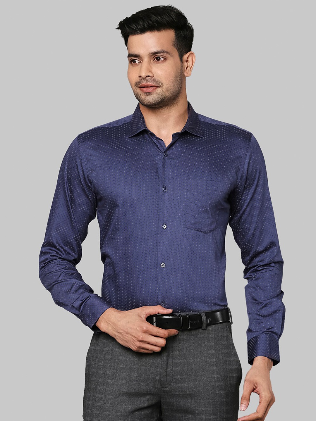 

Park Avenue Men Blue Slim Fit Casual Shirt