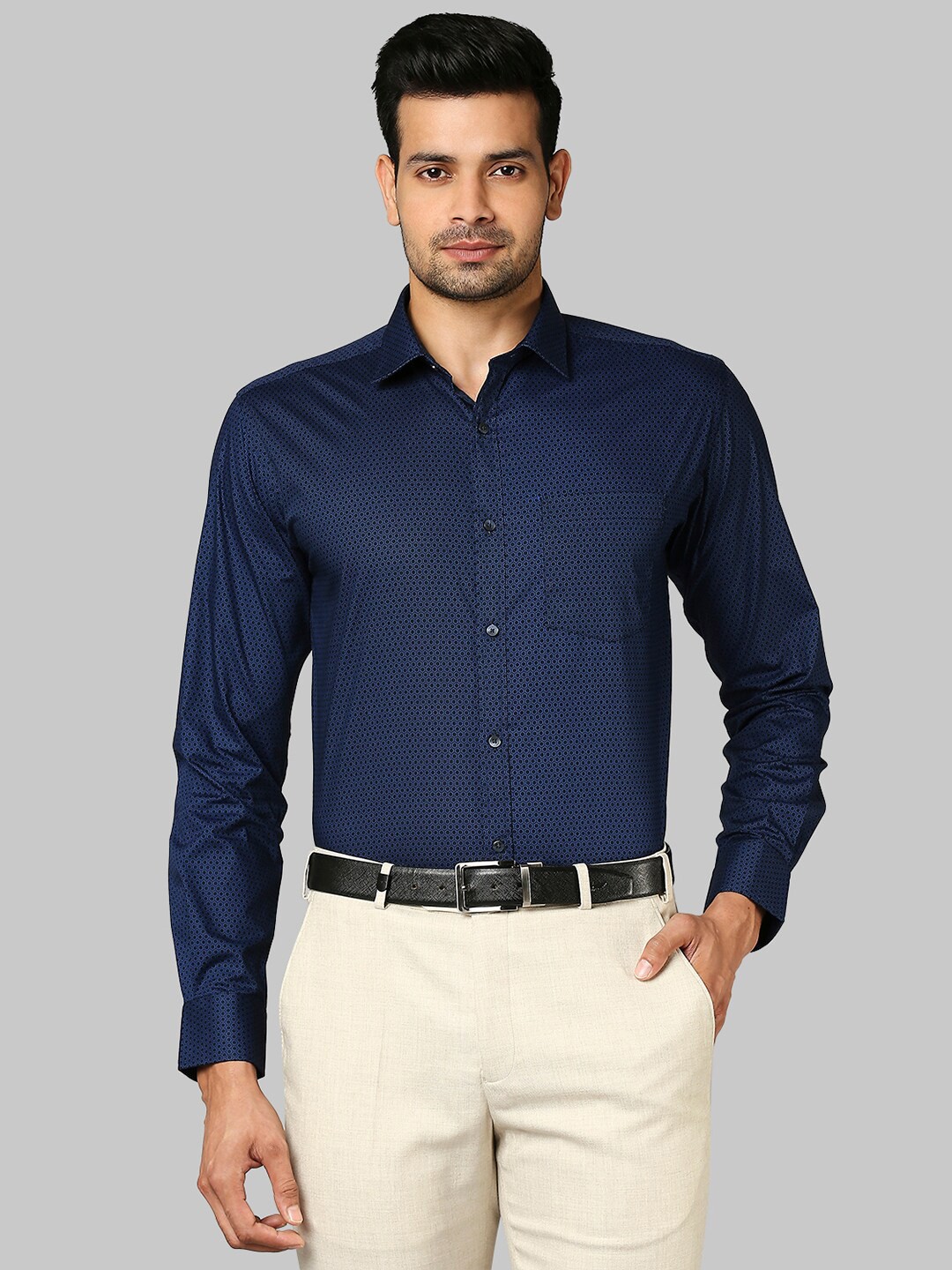 

Park Avenue Men Blue Slim Fit Printed Casual Shirt
