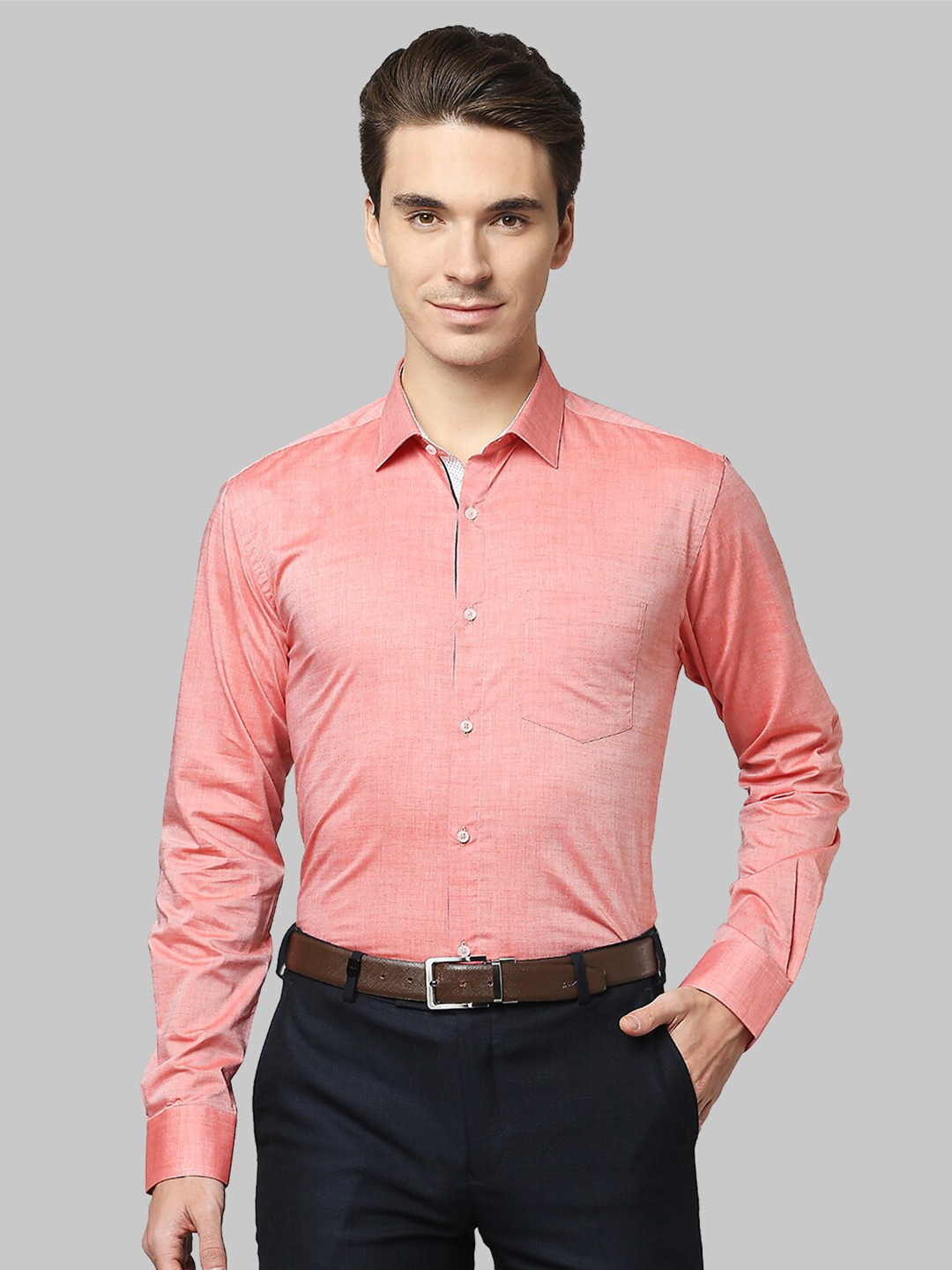 

Park Avenue Men Peach-Coloured Slim Fit Formal Cotton Shirt