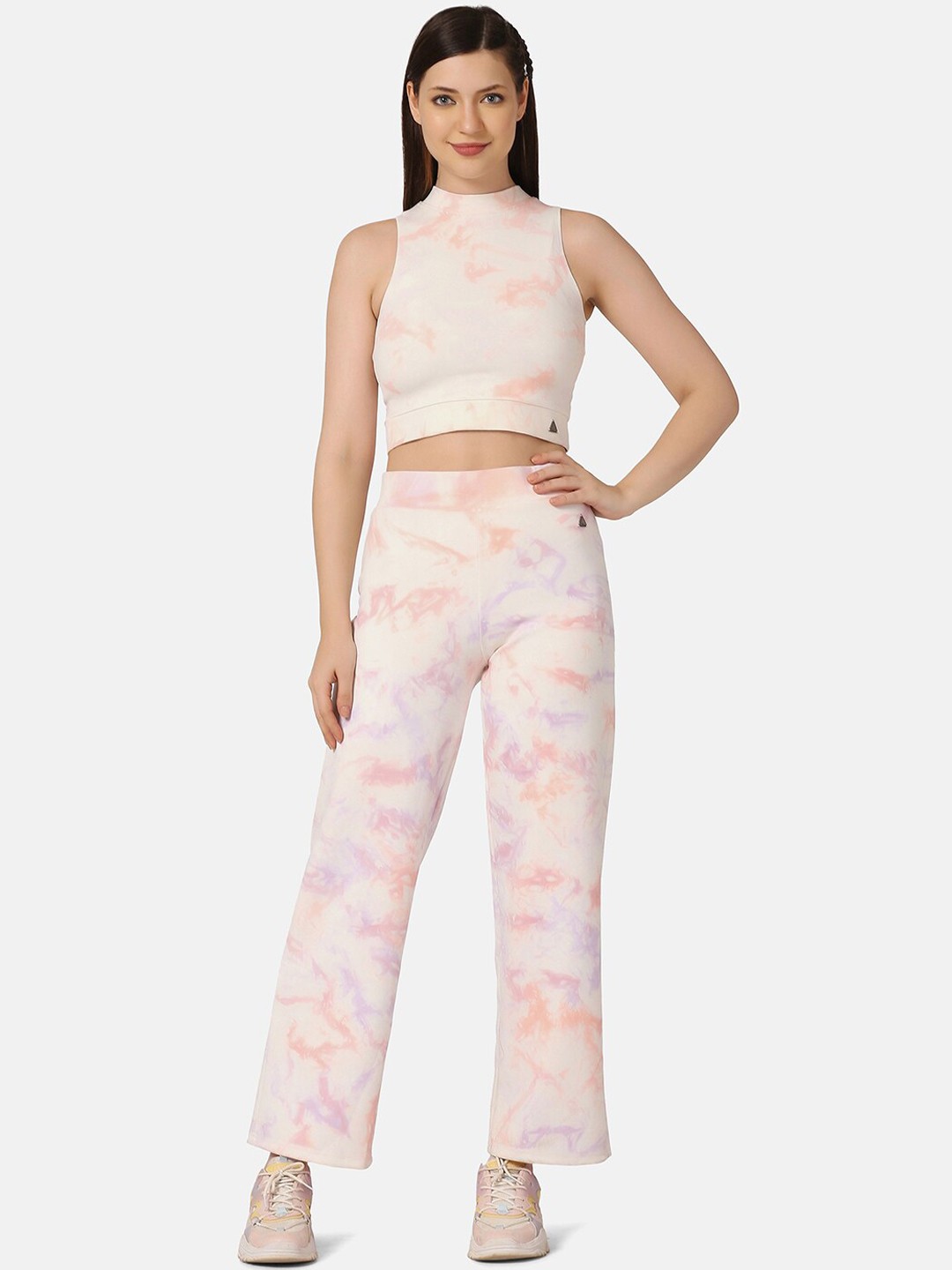 

Aesthetic Bodies Women Pink Co-Ords