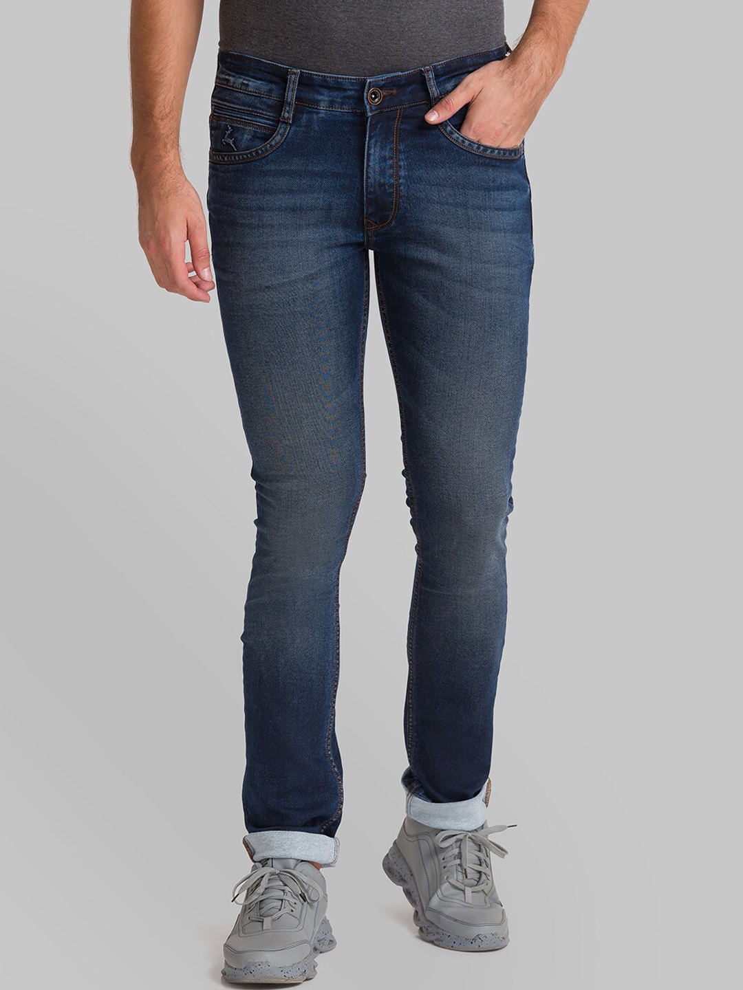 

Parx Men Blue Skinny Fit Heavy Fade Jeans