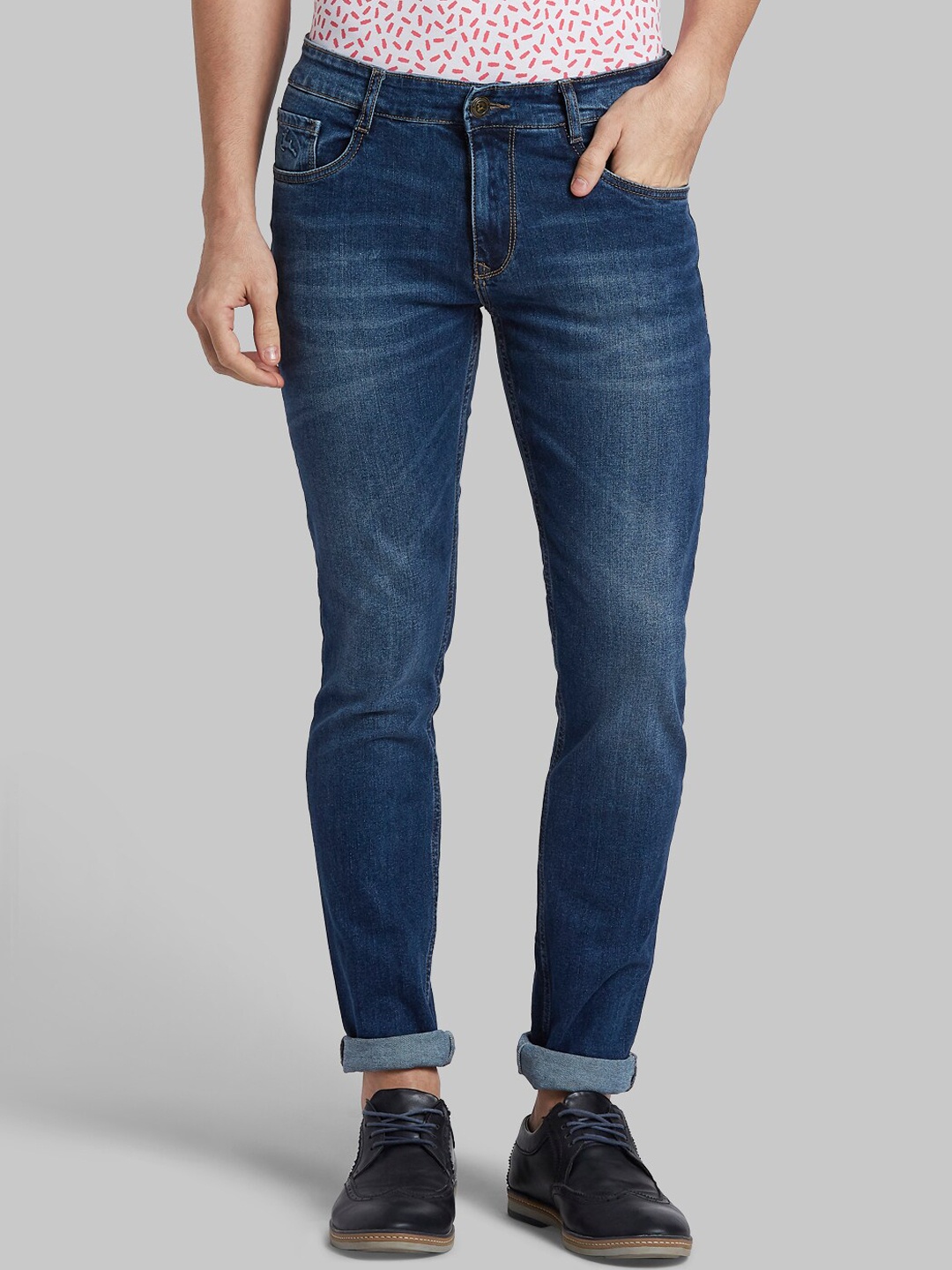 

Parx Men Blue Slim Fit Heavy Fade Jeans