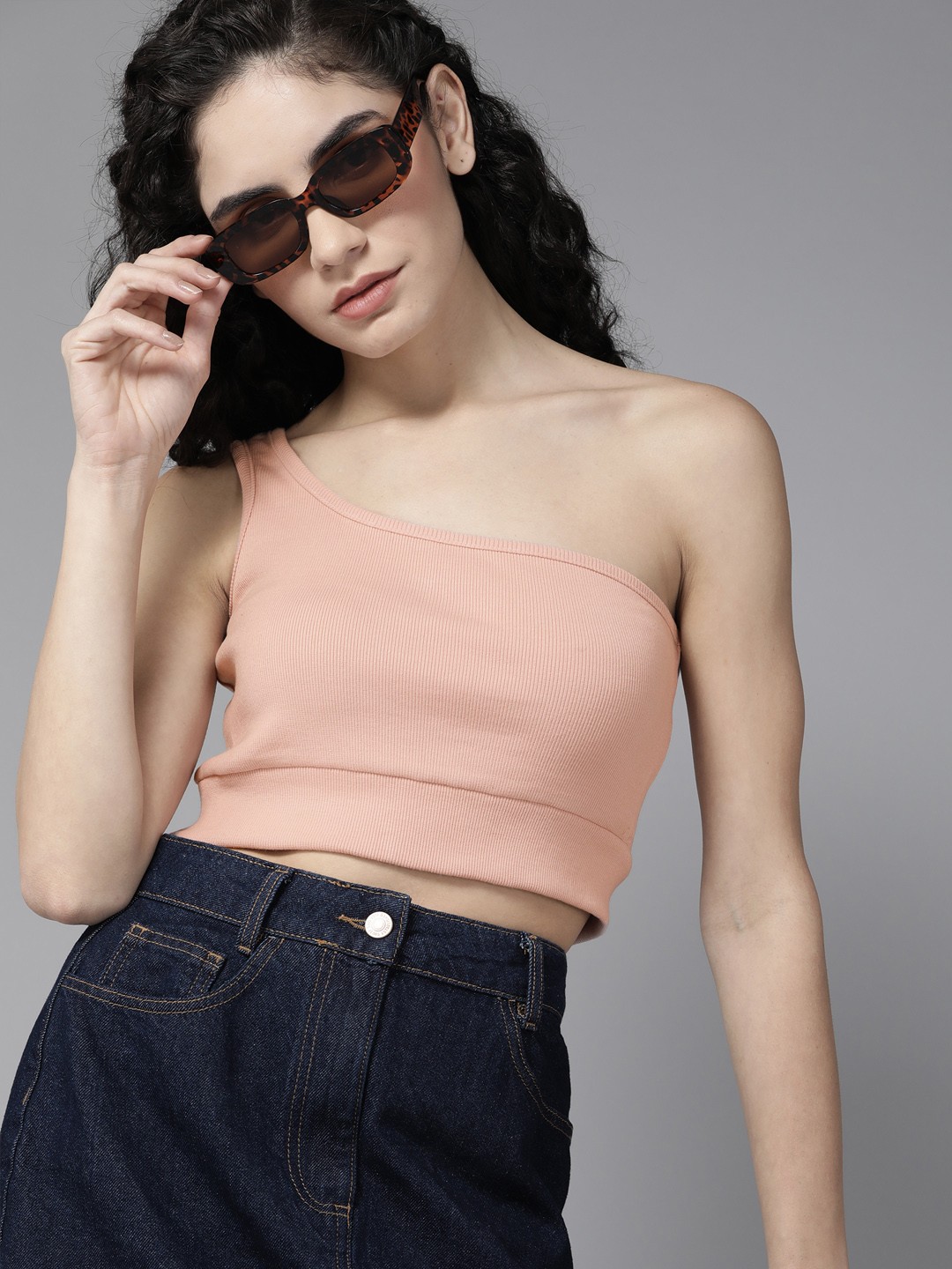 

Roadster Woman One Shoulder Crop Top, Peach