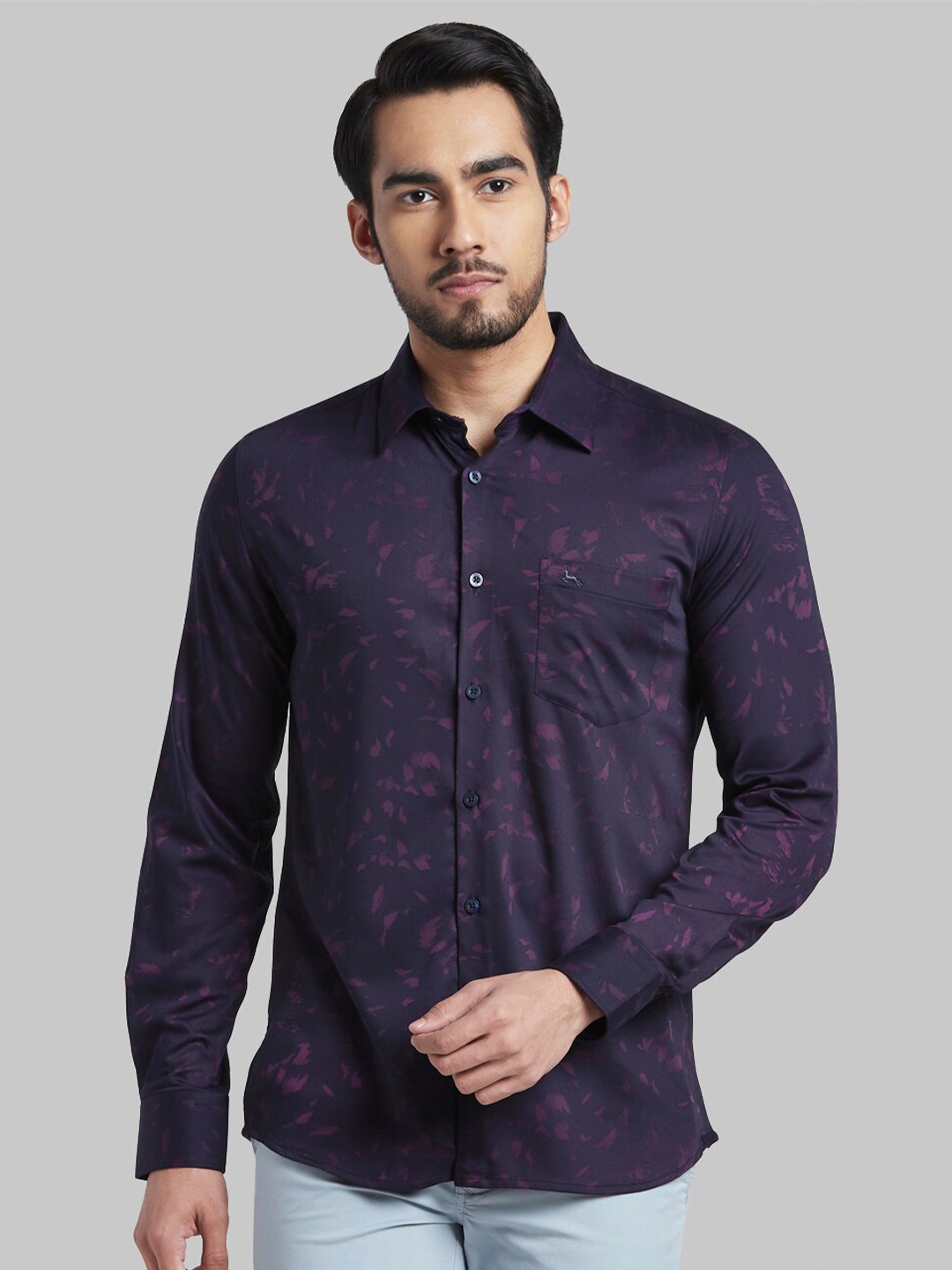 

Parx Men Violet Slim Fit Printed Casual Shirt