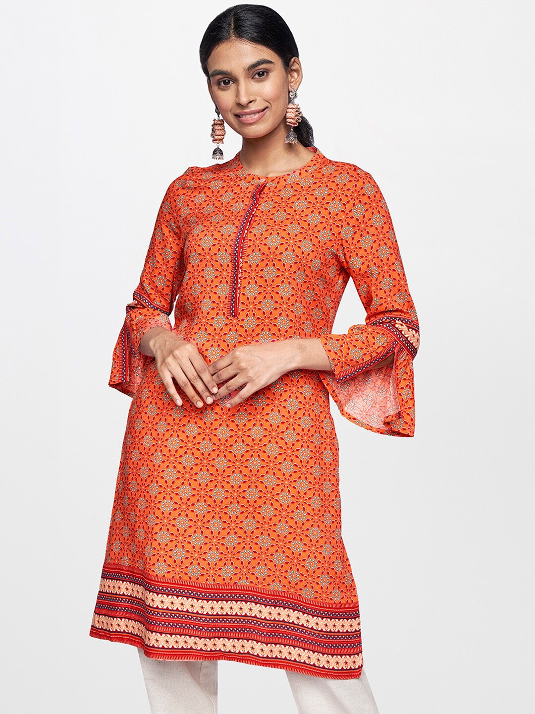 

Global Desi Women Coral Ethnic Motifs Printed Flared Sleeves Kurta