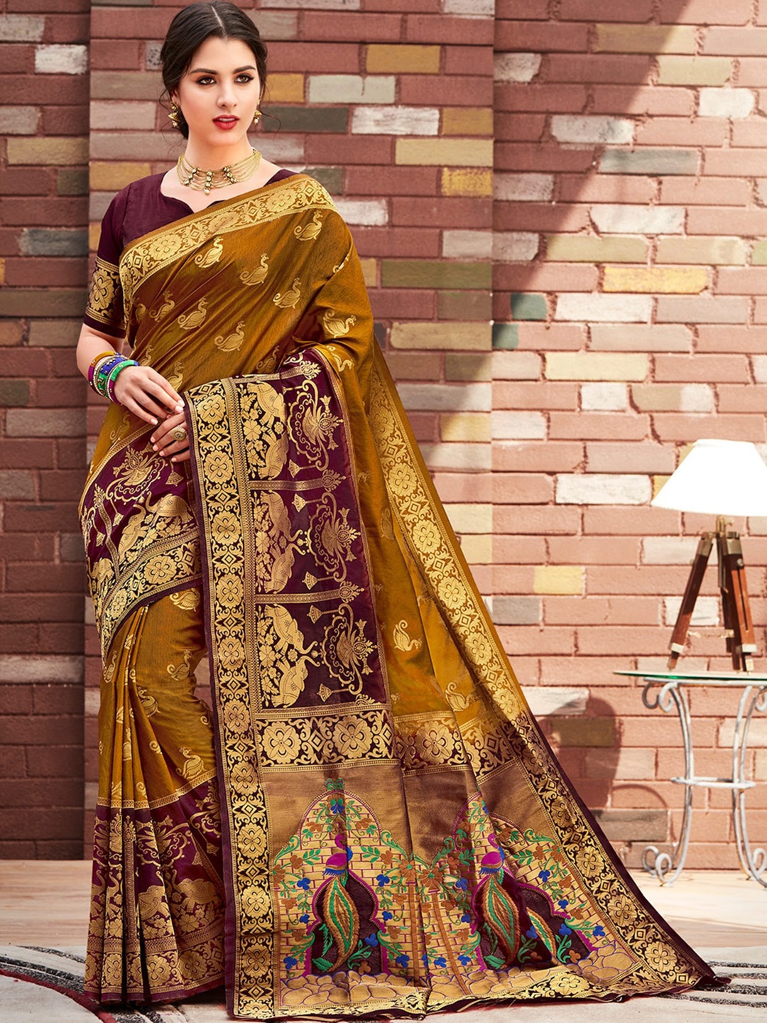 

Shaily Brown & Gold-Toned Woven Design Zari Silk Blend Paithani Saree
