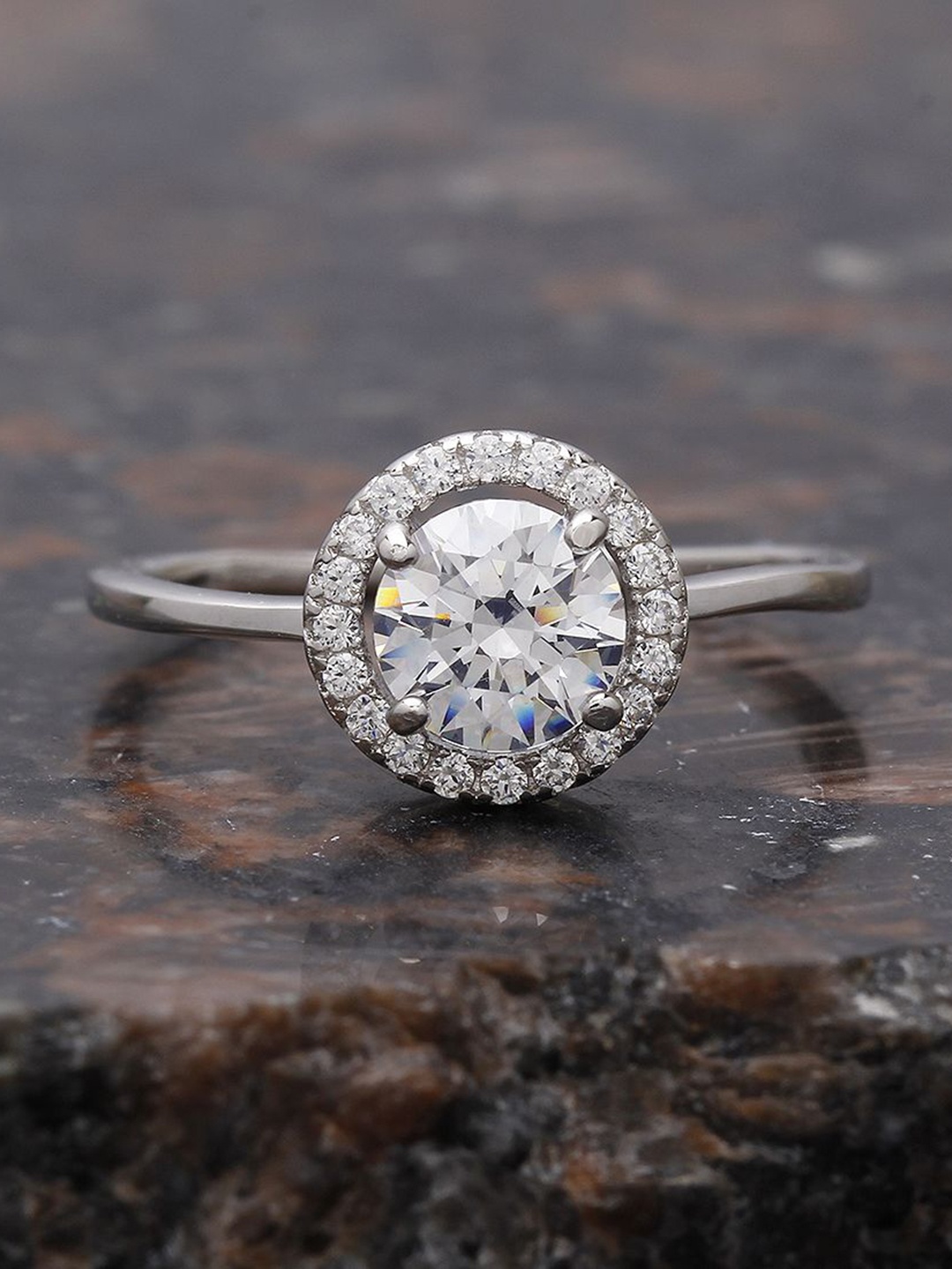 

ANAYRA 925 Sterling Silver Silver-Toned White CZ-Studded Finger Ring