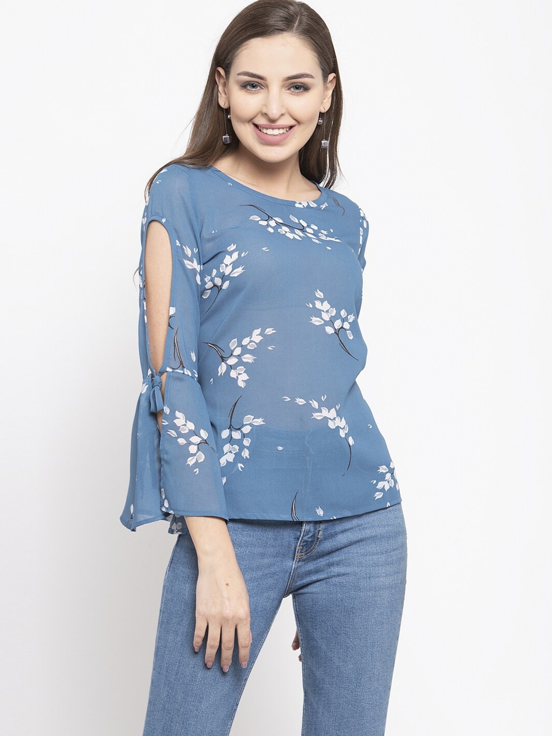 

Claura Women Blue & White Floral Print Georgette Top